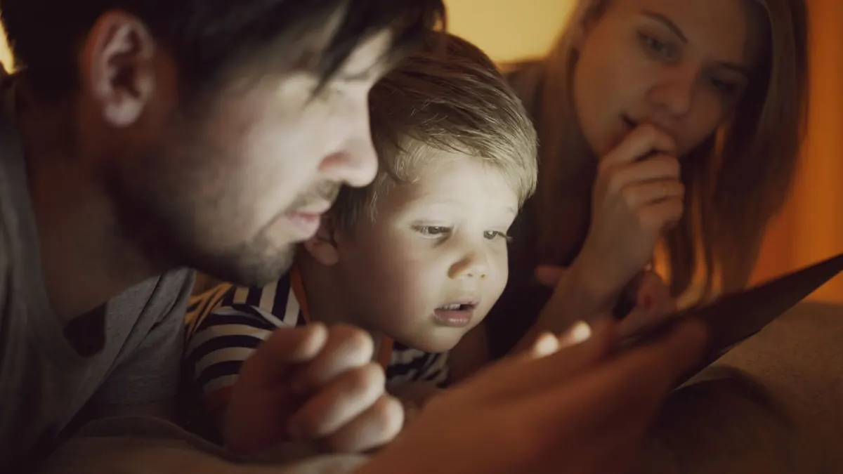 Common Mistakes Christian Parents Make with Screen Time (and 5 Better Habits)