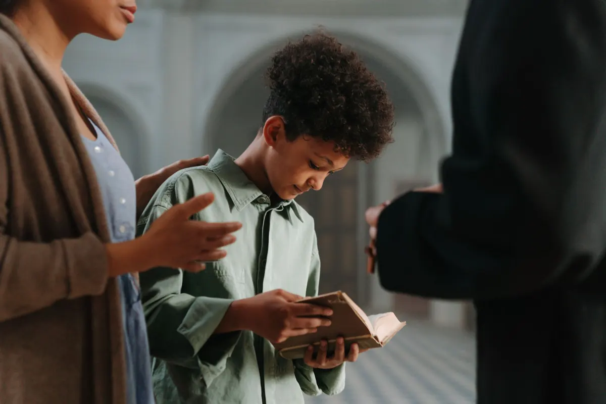 How to Start Family Devotions with Toddlers: A 15-Minute Beginner Guide